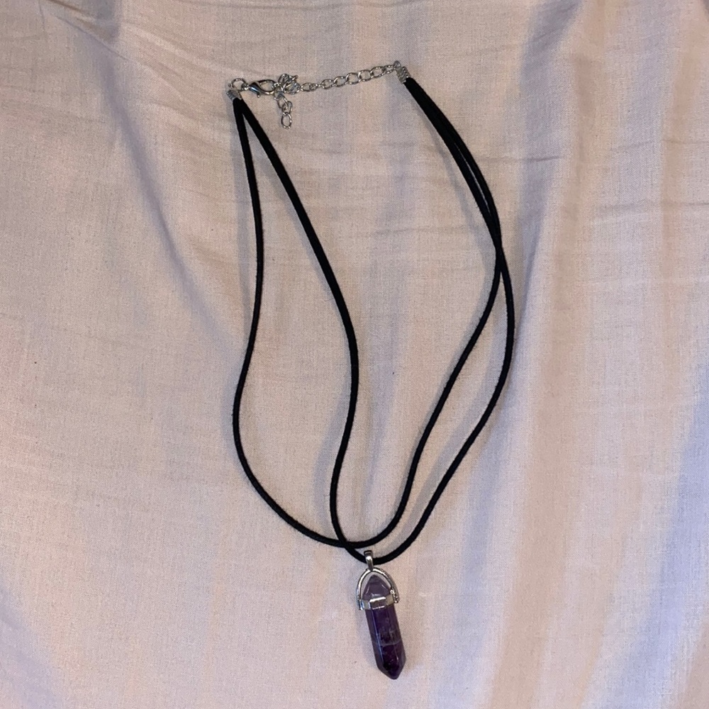 Gemstone choker